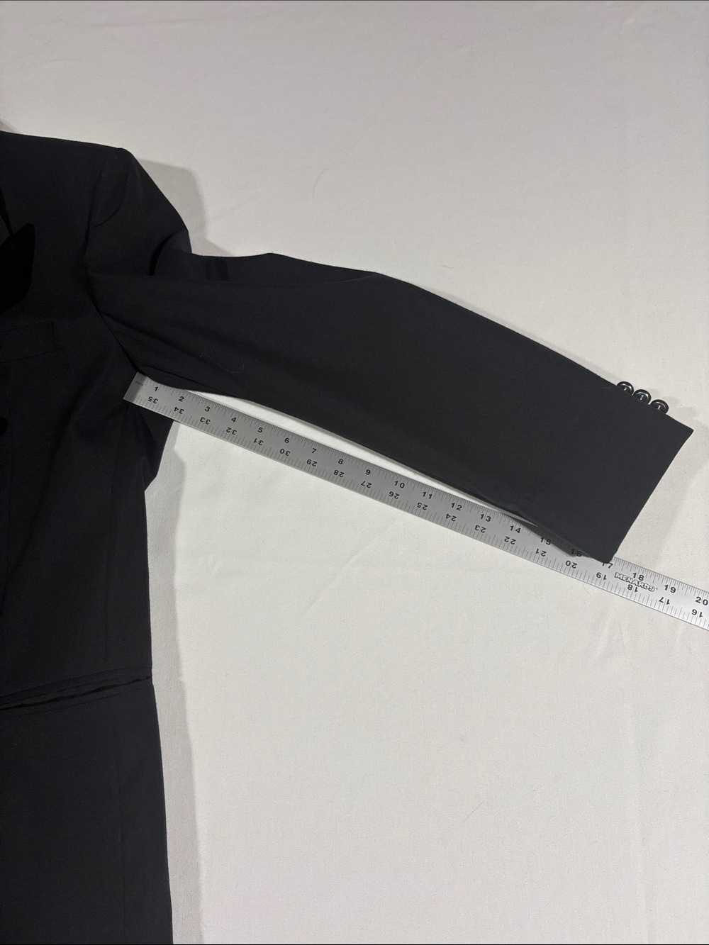 Men's Double-Breasted Black Tuxedo Jacket, Trousers, Cummerbund, 2 bow ties 44R - Picture 8 of 11